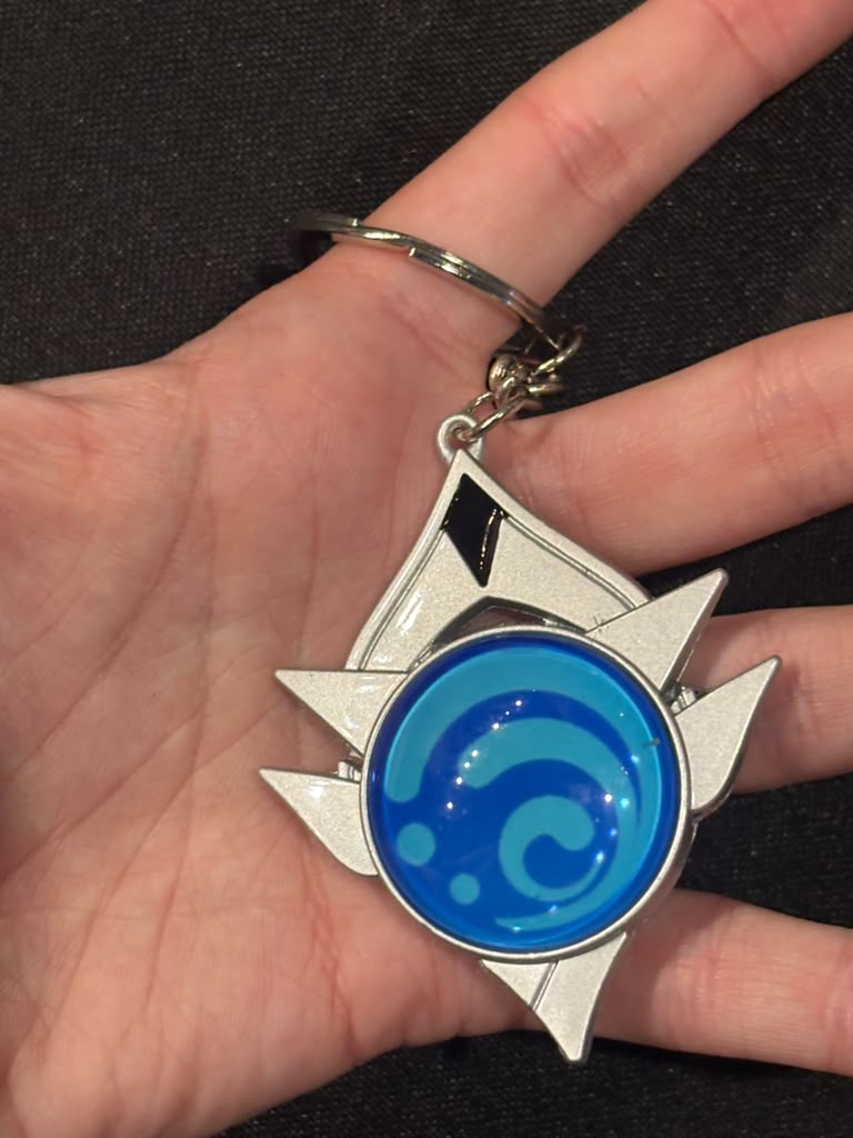 Genshin Impact - Hydro Snezhnaya Vision Metal Keychain