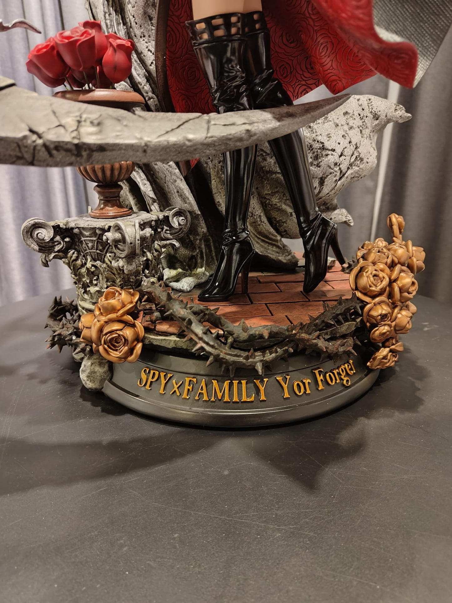 Spy x Family - Yor Forger Resin Statue (Special Order Only)