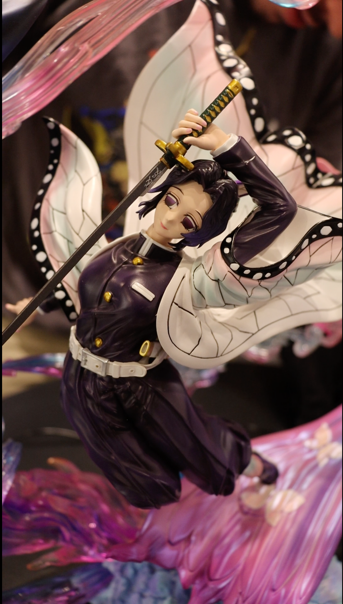 Demon Slayer W Studio - Shinobu Statue