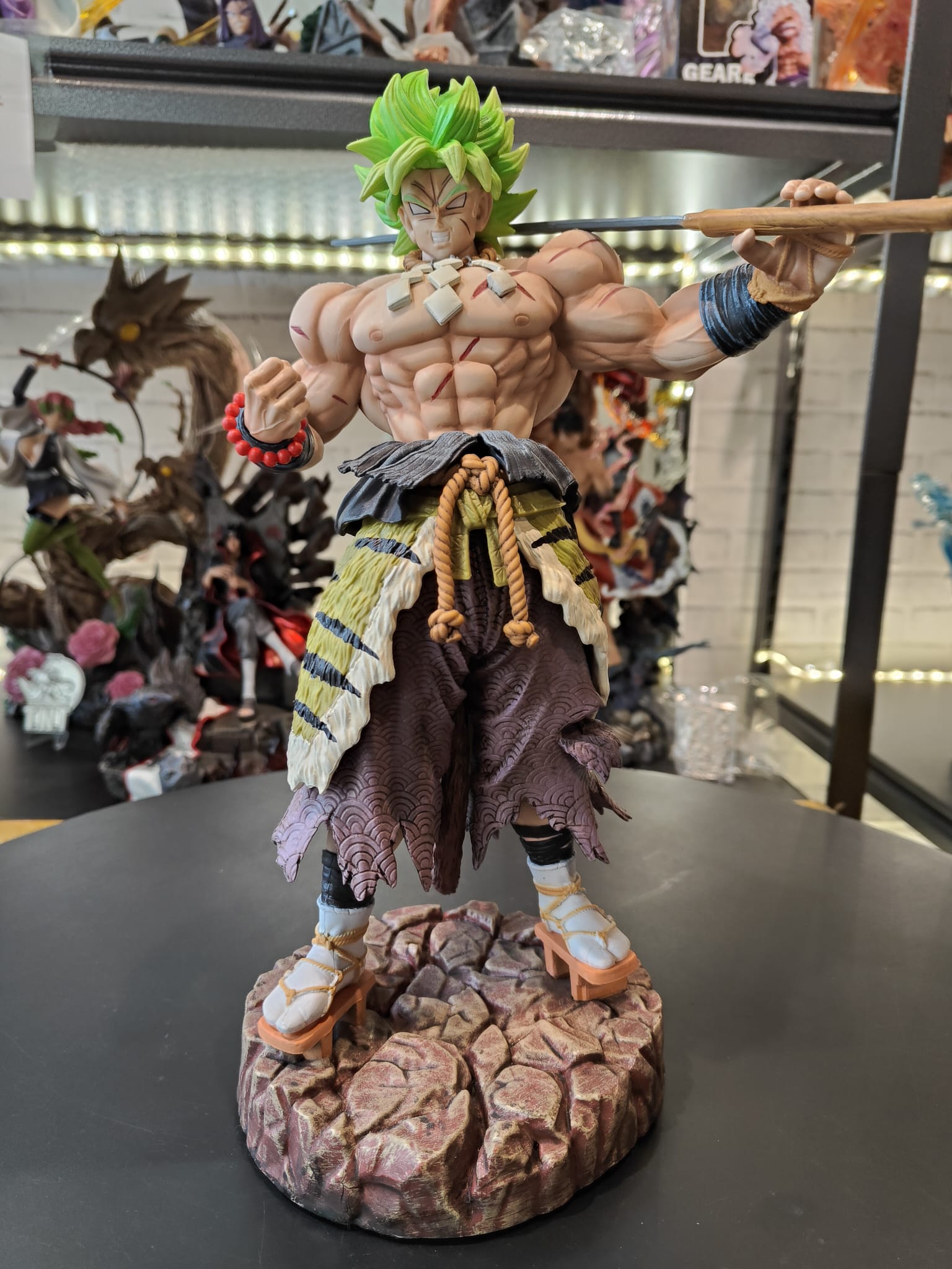 Dragon Ball Z figurine in Samurai – Millésime Company
