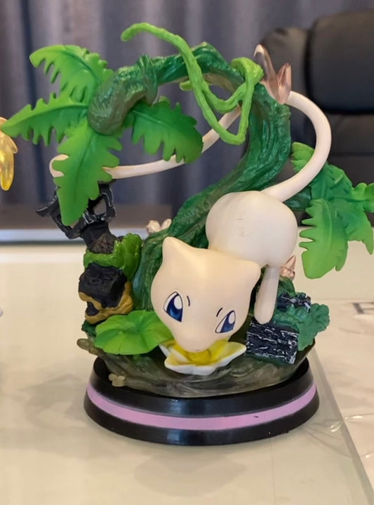 Pokemon - Mew Mini Figure
