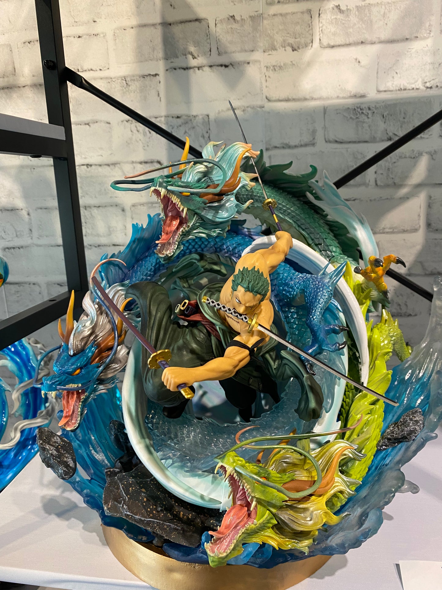 Zoro Dragons Statue