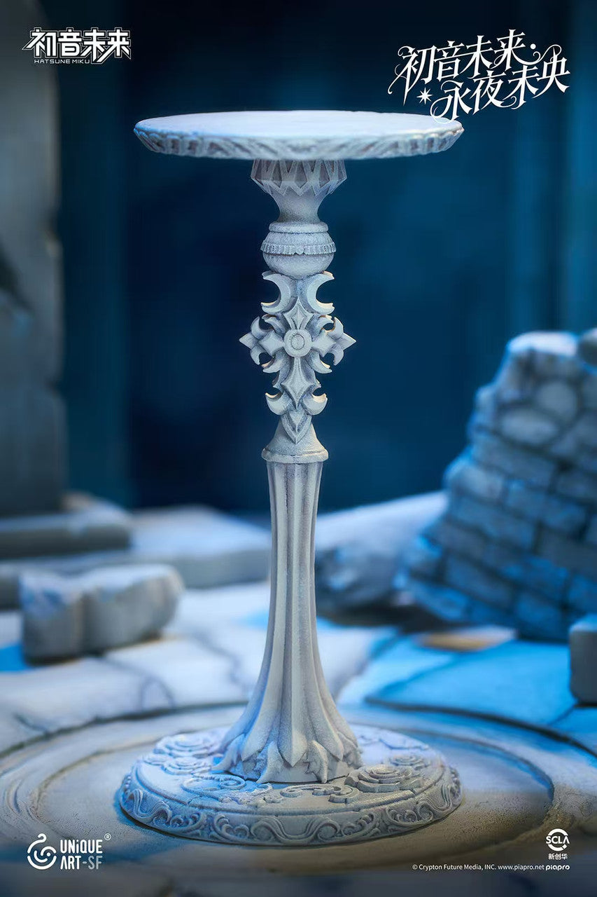 [PRE ORDER] Miku - UNiQUE ART Studio - Hatsune Miku PVC Figure (Price does not include shipping - Please Read Description)