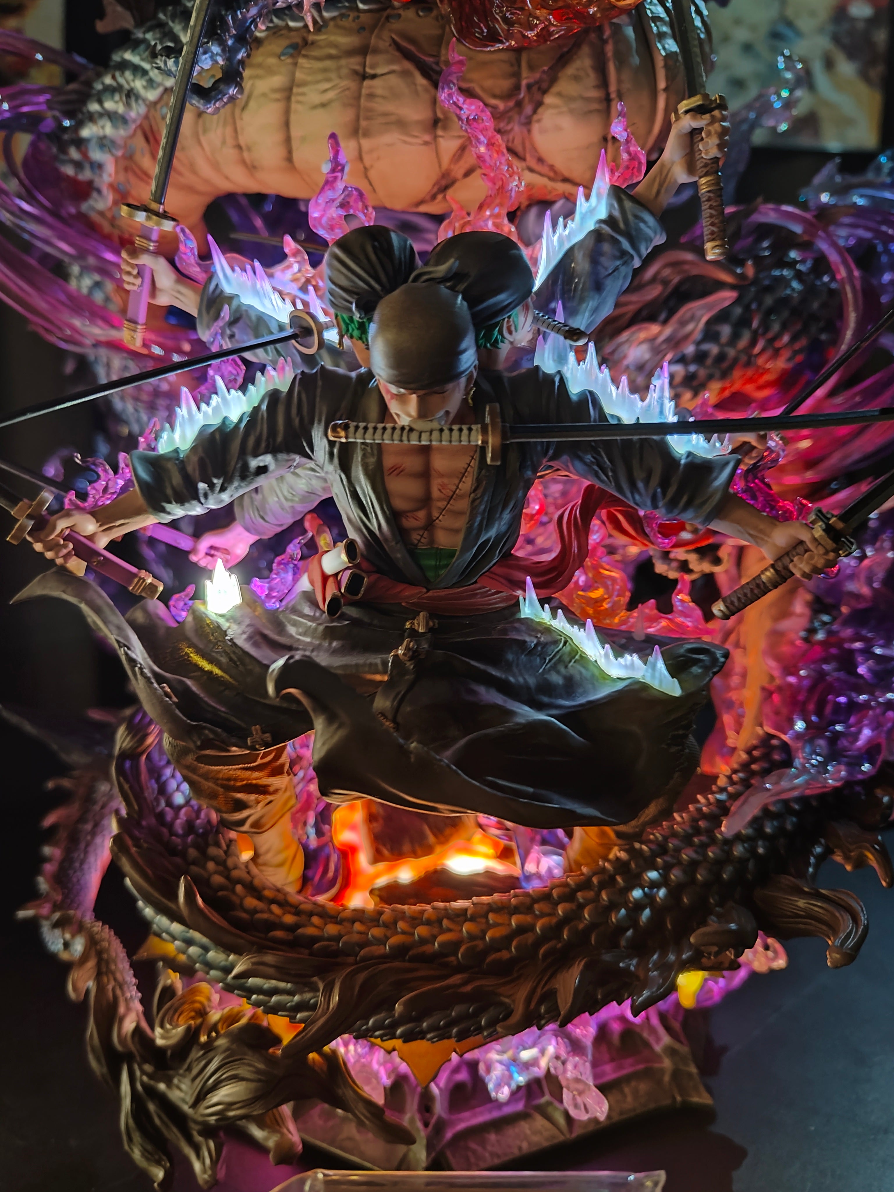 【さっつ】LAST SLEEP STUDIO ゾロvsカイドウ sサイズ LAST SLEEP Studio One Piece Roronoa Zoro VS Kaidou Resin