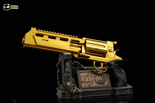 [PRE ORDER] Resident Evil - Panda Studio - Requiem Revolver and Tactical Axe 1:1 Scale Gold Limited Version (Price does not include shipping - Please Read Description)