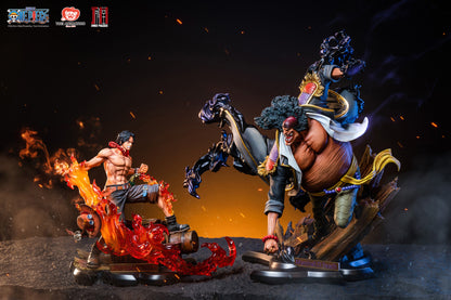 [IN STOCK] One Piece - Jimei Palace Studio - Ace vs Blackbeard 1/6 (Price Does Not Include Shipping - Please Read Description)