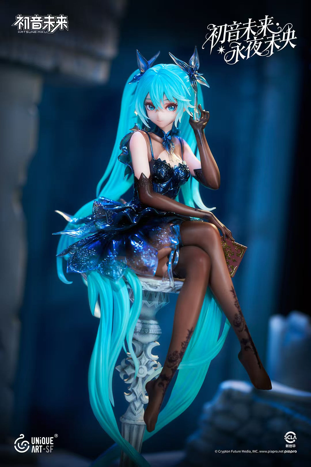 [PRE ORDER] Miku - UNiQUE ART Studio - Hatsune Miku PVC Figure (Price does not include shipping - Please Read Description)