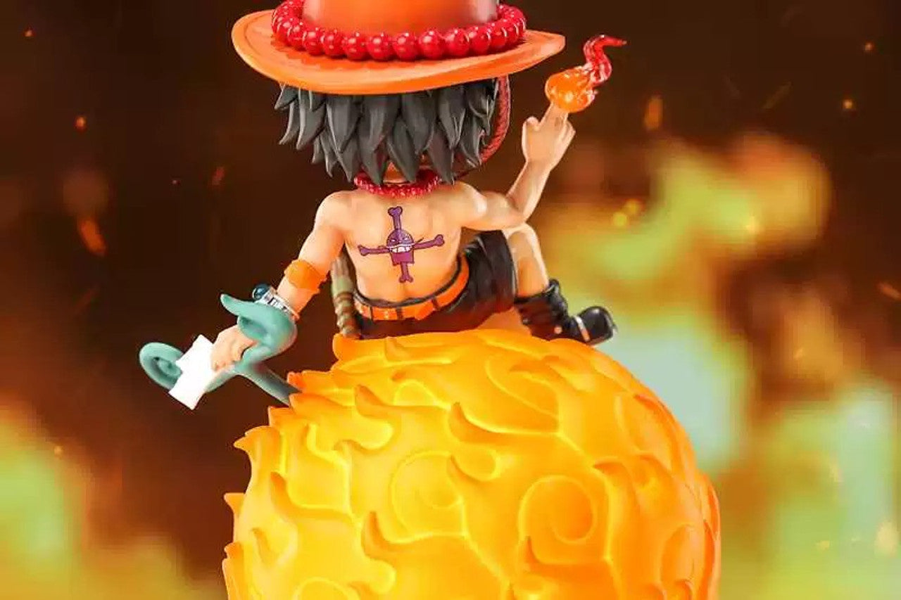 [PRE ORDER] One Piece - Happy Life Studio - Nika Luffy, Nico Robin, Ace, Yamato, Chopper Voice-Activated PVC Lamp (Price does not include shipping - Please Read Description)