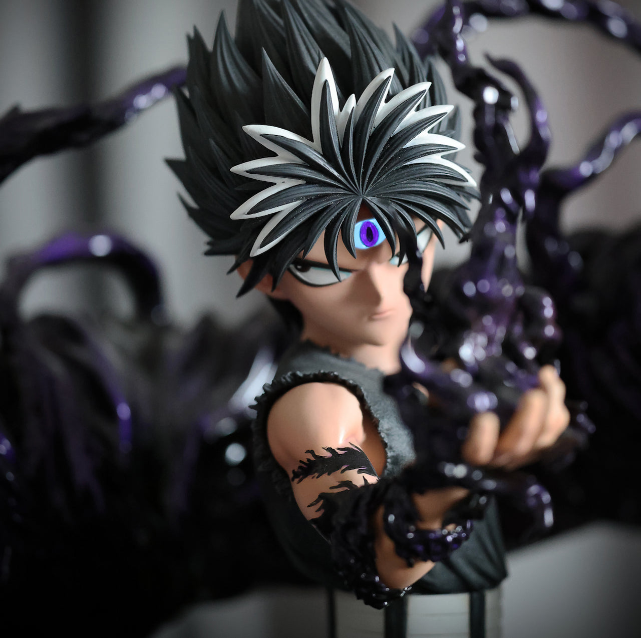 [PRE ORDER] YuYu Hakusho - Player 1 Studio -  Hiei (Price does not include shipping - Please Read Description)