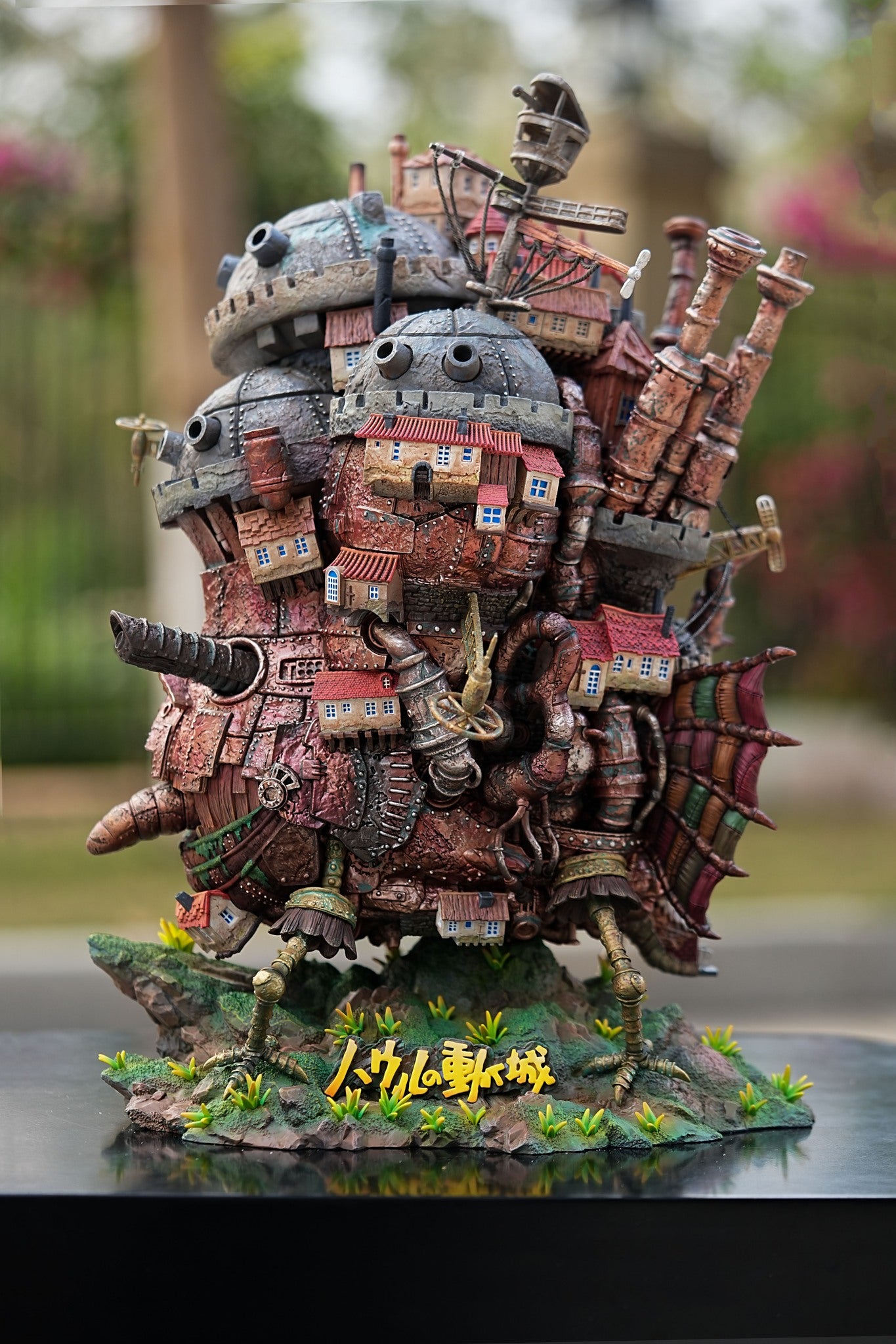 [OVERSEAS STOCK] Howl's Moving Castle - OPM Studio - Howl's Moving Castle (Price does not include shipping - Please Read Description)