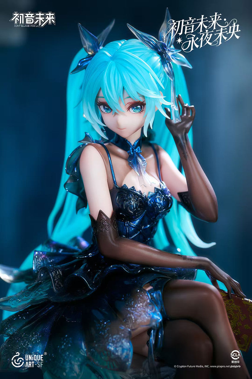 [PRE ORDER] Miku - UNiQUE ART Studio - Hatsune Miku PVC Figure (Price does not include shipping - Please Read Description)