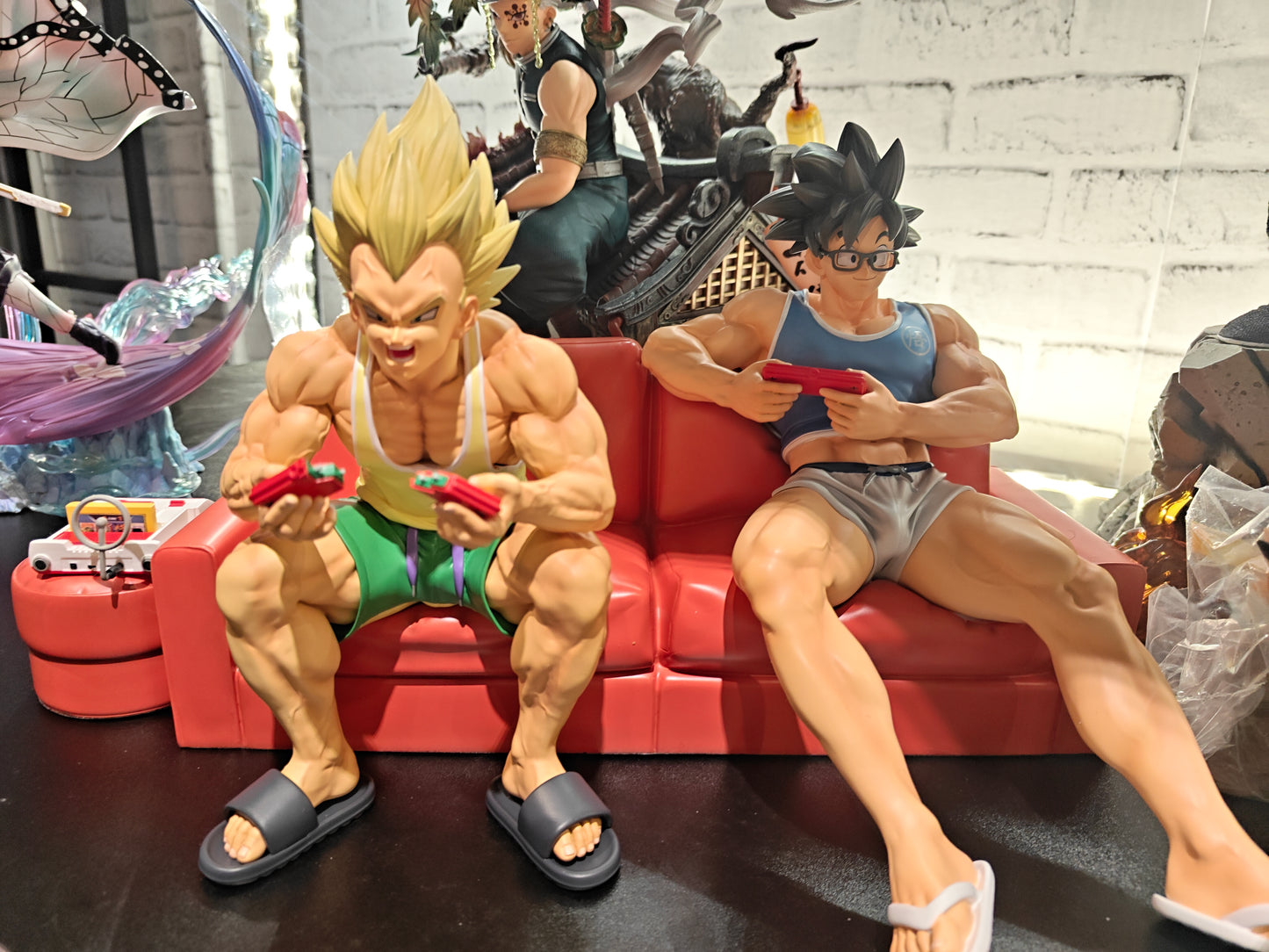 [IN STOCK] Dragon Ball - FuzzFeet Studio - Goku Vs Vegeta Console Gaming (Price Does Not Include Shipping -Please Read Description)