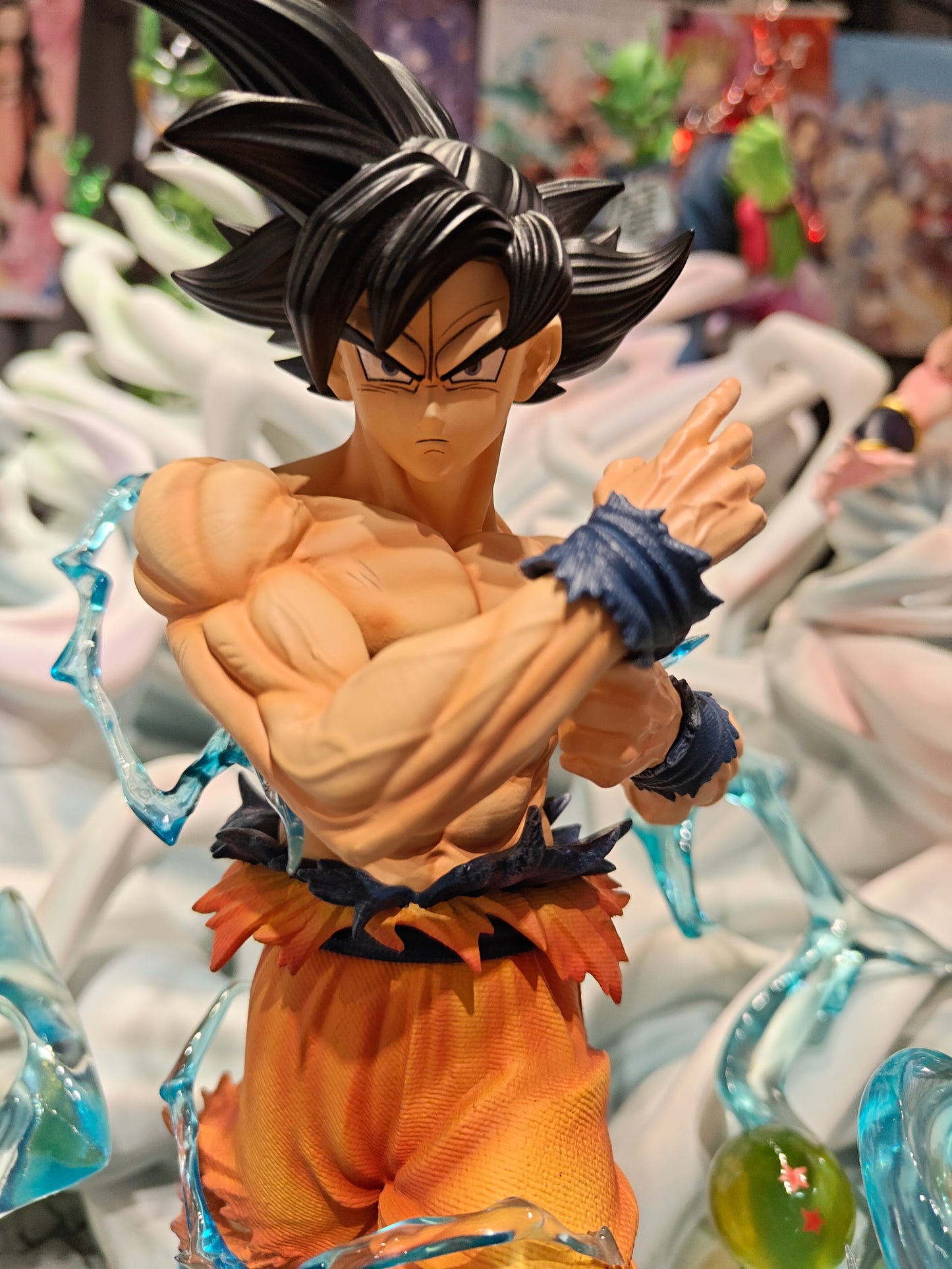 [IN STORE] Dragon Ball - Mirror Image Studio - Son Goku With Cell, Piccolo, Frieza & Buu Resin Statue (Please Read Description)