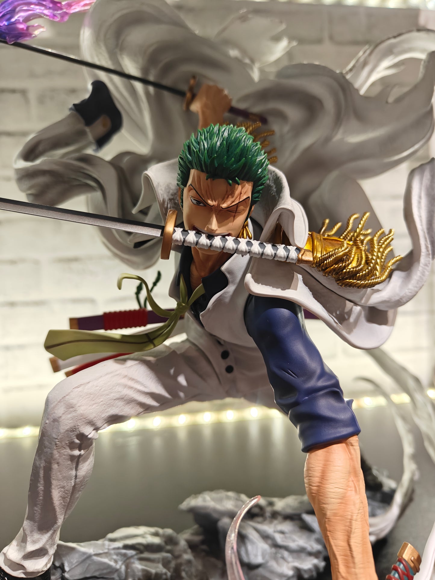 [IN STORE] One Piece - UKing Studio - Admiral Roronoa Zoro Resin Statue