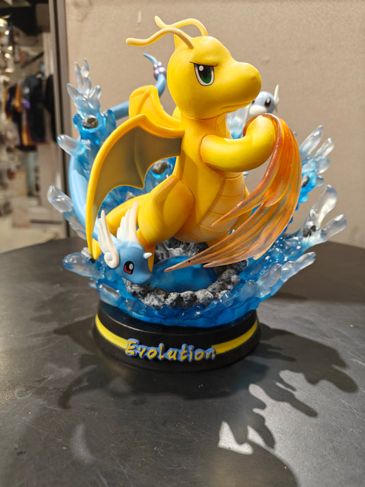 Pokemon - Dragonite Evolutions PVC Figure