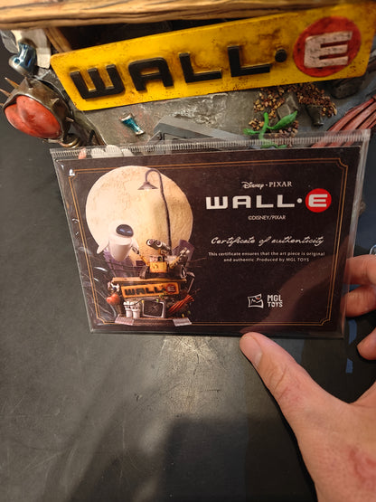 [US STOCK] Disney Licensed - MGL Palladin Studio - WallE & Eve Resin Statue (Please Read Description)