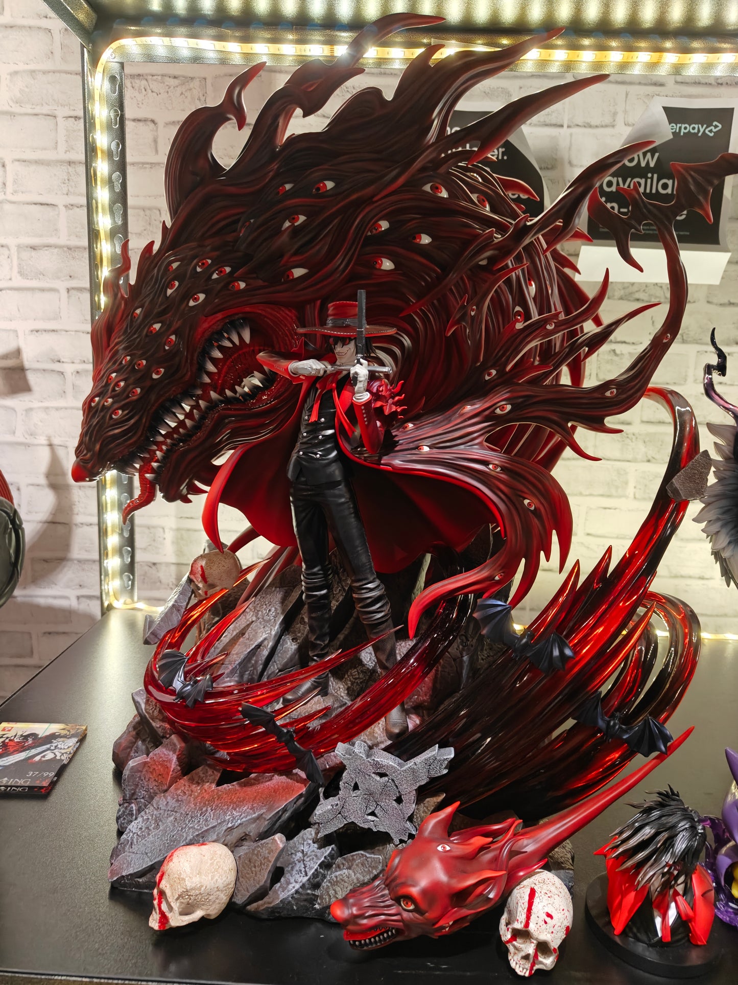 [IN STORE] Hellsing - Dream Box Studio - Alucard Resin Statue