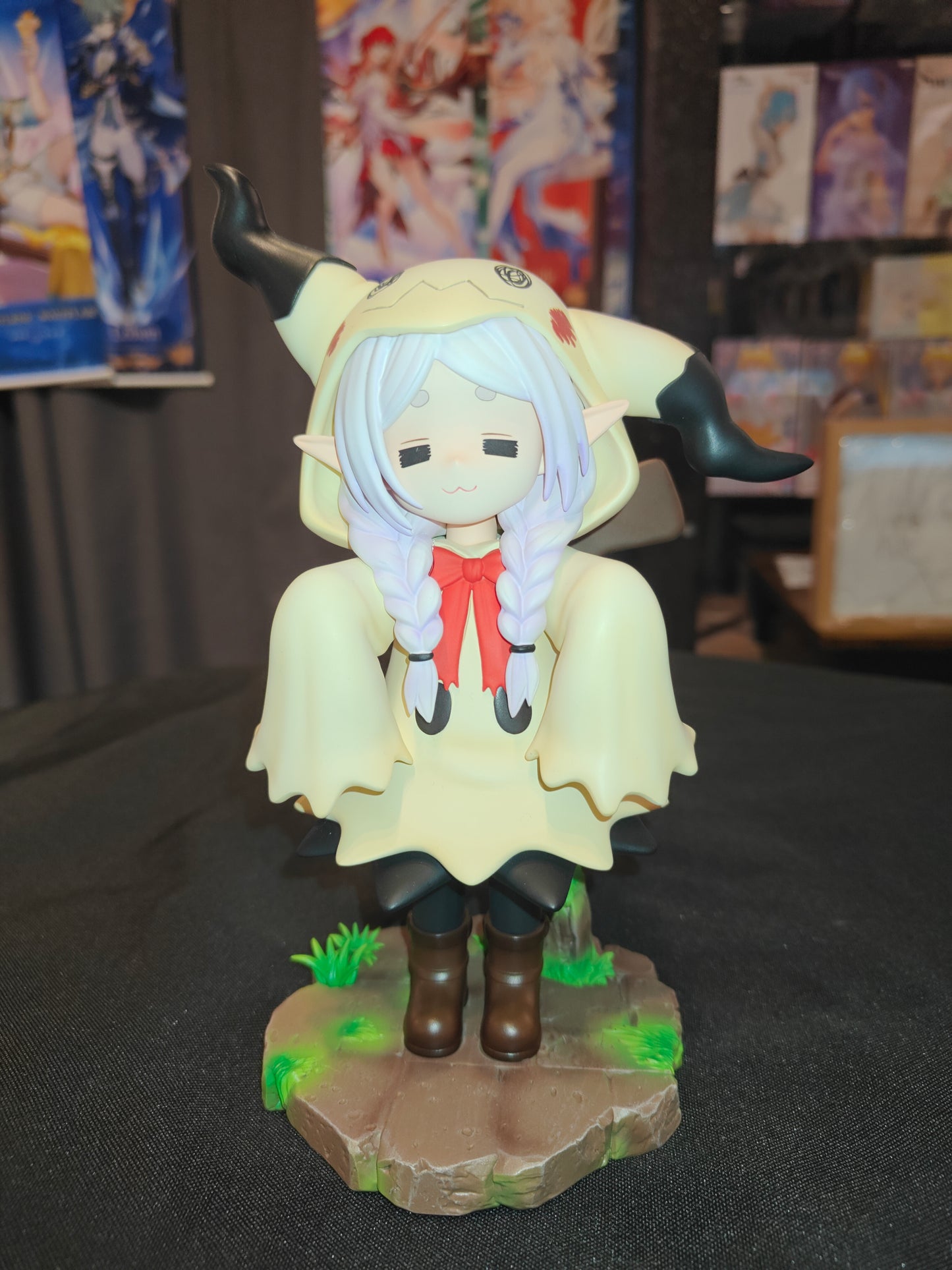 [US STOCK] Frieren - Beyond Journey's End - Cookie Studio - Frieren Cos Mimikyu Resin Statue