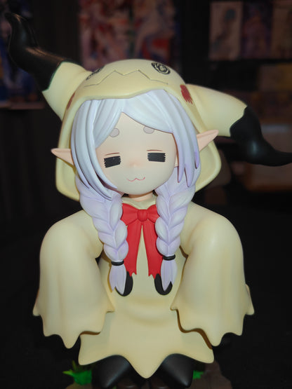 [US STOCK] Frieren - Beyond Journey's End - Cookie Studio - Frieren Cos Mimikyu Resin Statue
