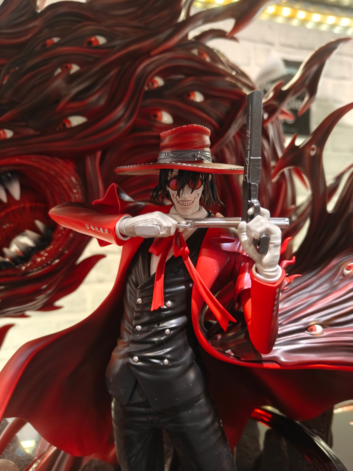 [IN STORE] Hellsing - Dream Box Studio - Alucard Resin Statue