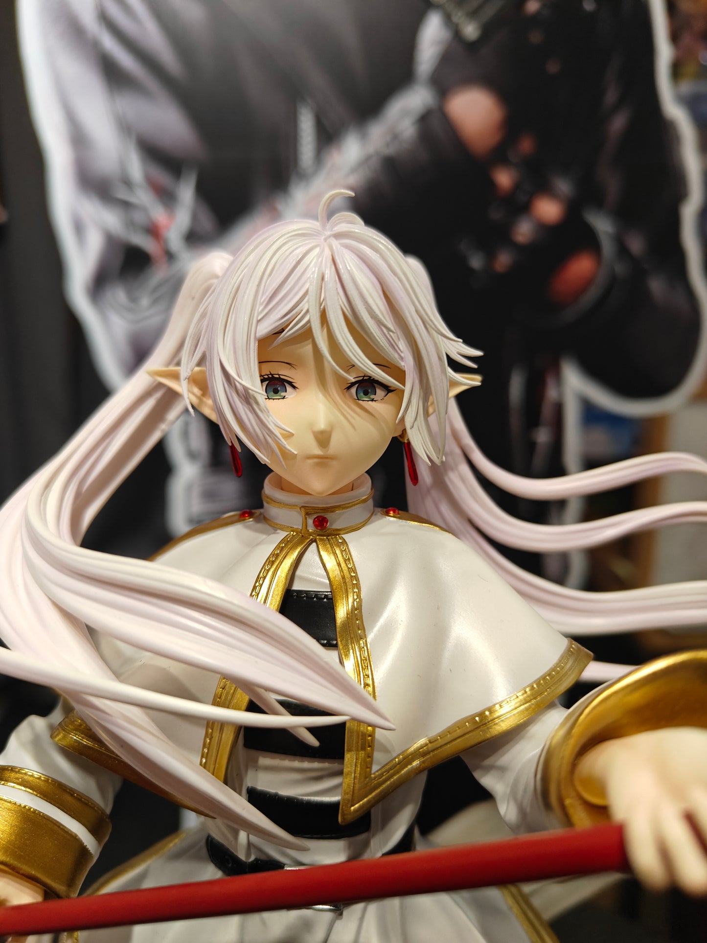 [IN STORE] Frieren - Beyond Journey's End - Light Studio - Frieren (Price does not include shipping - Please Read Decription)