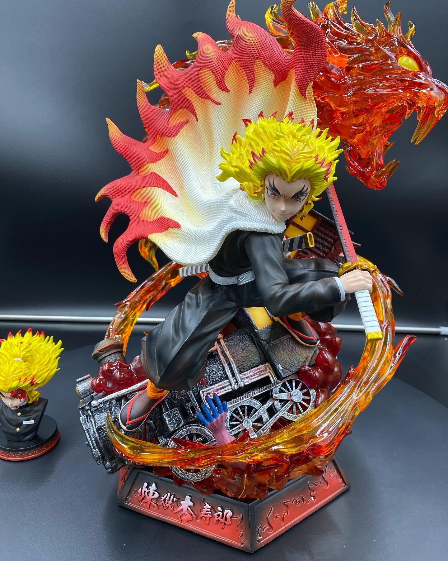 SXG Studio Rengoku Demon Slayer Statue